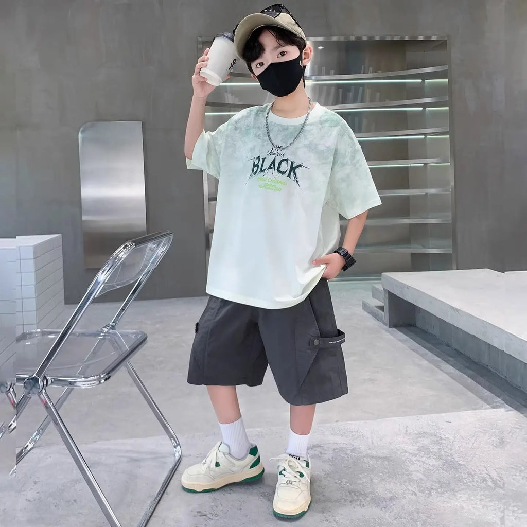 New Summer Boys Cotton Suit Japan High Street Fashion Kids Printed T-shirts Shorts 2 Piece Set High Quality Children's Set 2024